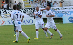 Erivélton comemora primeiro gol do ABC (Foto: Frankie Marcone/ABC F.C.)